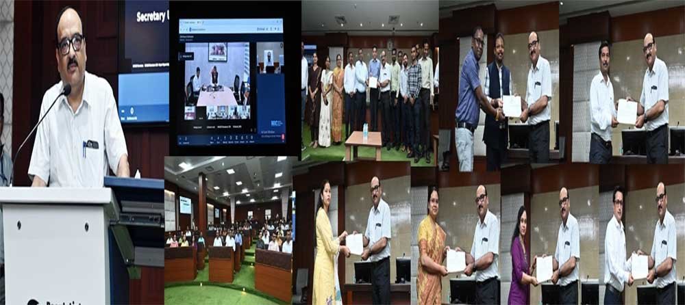 ई-ऑफिस एवं समयबद्ध उपस्थिति में उत्कृष्ट प्रदर्शन करने वाले अधिकारी-कर्मचारी सम्मानित