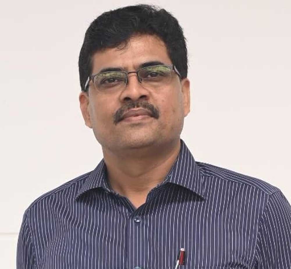 निर्विघ्न कांवड़ यात्रा के लिए तैयार उत्तर प्रदेश प्रोफेसर डॉ. कमलेश "कौन्तेय", महात्मा गांधी क