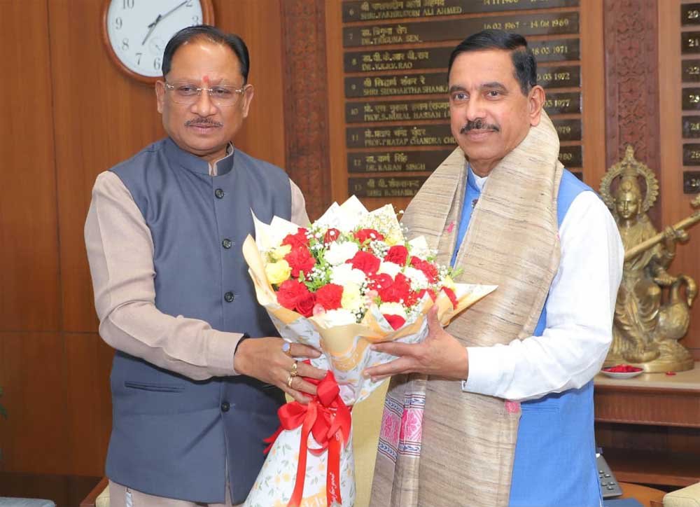 5 लाख मीट्रिक टन चावल के शीघ्र उठाव की पहल, मुख्यमंत्री विष्णुदेव साय ने केंद्रीय मंत्री से पर्