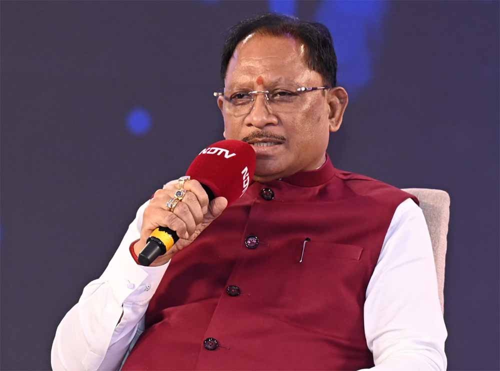 मुख्यमंत्री के निर्देश पर किसानों को खाद-बीज की निर्बाध उपलब्धता, कालाबाजारी पर कड़ा प्रहार