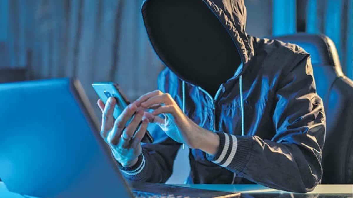 स्मार्टफोन सुरक्षा पर राजस्थान पुलिस की चेतावनी, छोटी लापरवाही बन सकती बड़ी साइबर ठगी वजह
