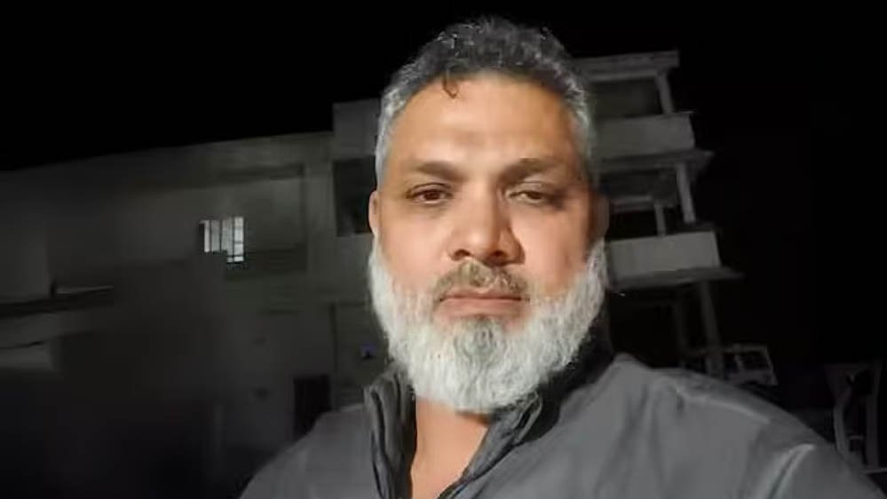 अनवर कादरी की बढ़ीं मुश्किलें, शस्त्र लाइसेंस की जांच के लिए जम्मू-कश्मीर पहुंची इंदौर पुलिस
