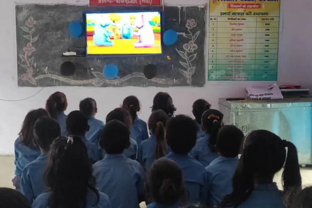 स्मार्ट क्लासरूम से बदलेगी पढ़ाई की तस्वीर, सर्वोदय विद्यालयों के छात्रों को मिलेगी डिजिटल शिक्