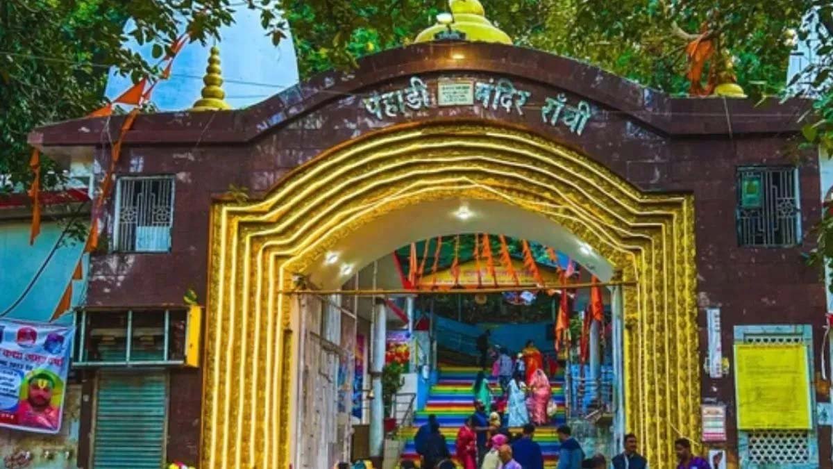 सावन की पहली सोमवारी, पहाड़ी मंदिर में सुरक्षा के कड़े इंतजाम