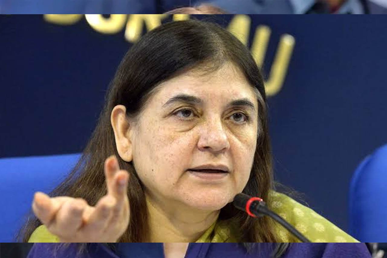 51 साल पुराने भूमि विवाद में मेनका गांधी को झटका, अरबों की 522 एकड़ जमीन पर बड़ा फैसला