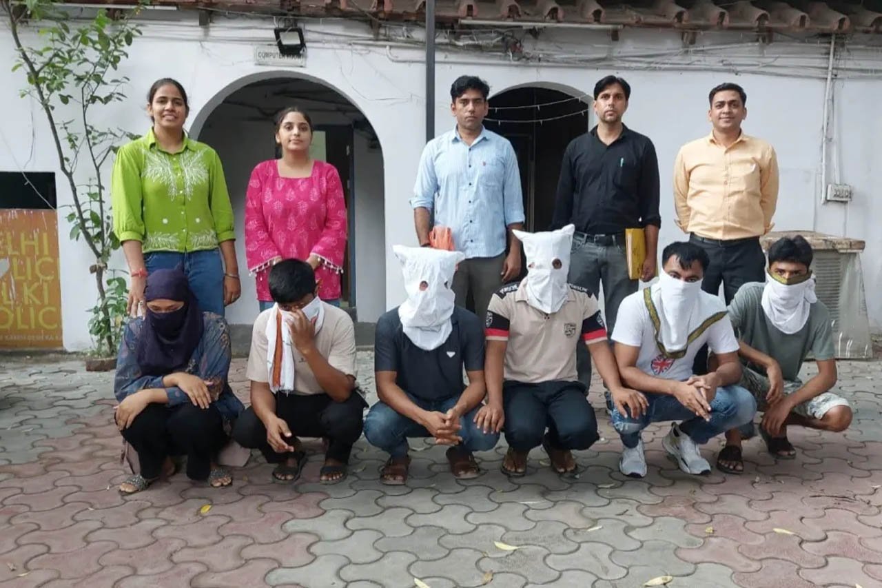 भारत में अवैध रूप से रह रहे 6 बांग्लादेशी नागरिक पकड़े गए, यात्रा अवधि समाप्त होने के बाद हुई क