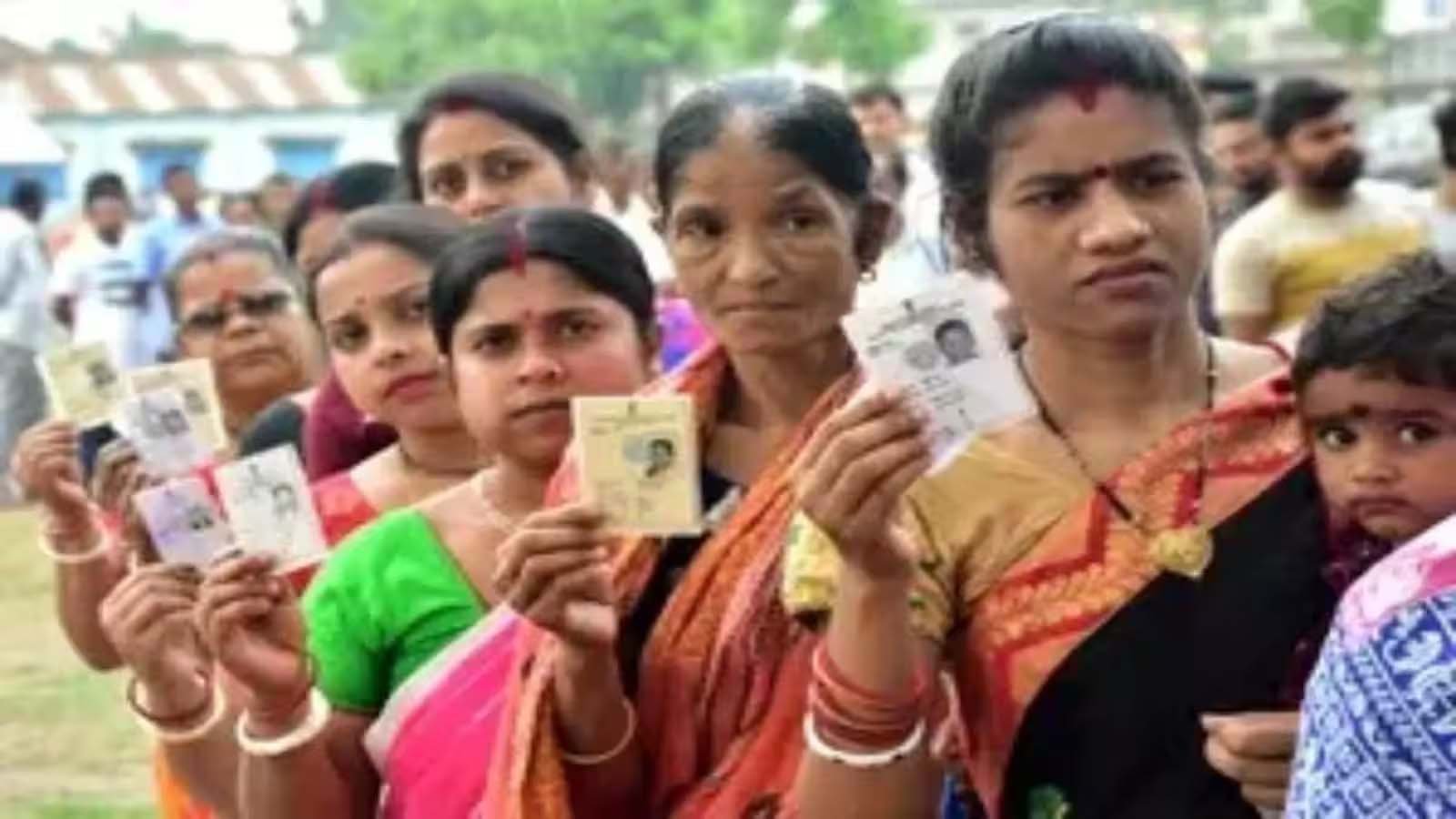 मतदाता सूची में बड़ा बदलाव, जिले की छह में पांच सीटों पर महिलाएं आगे