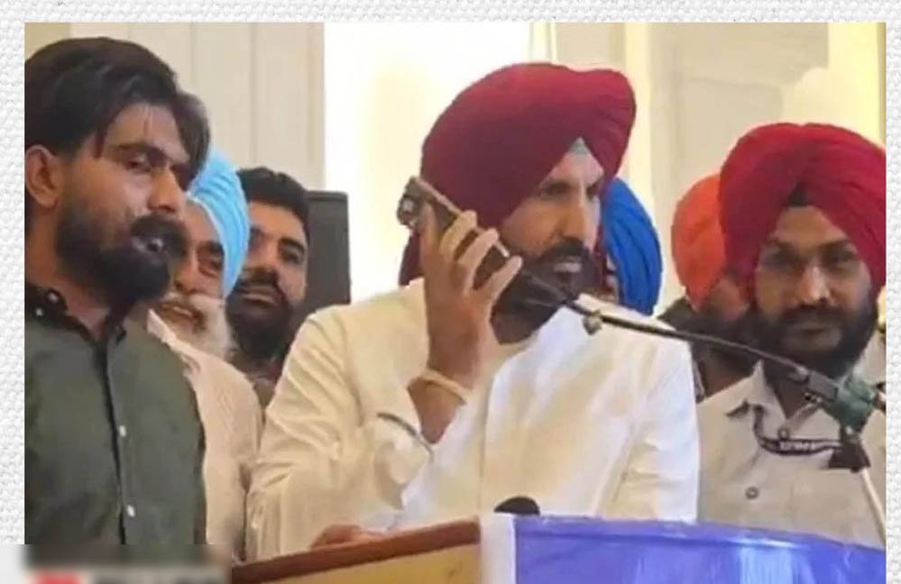 Punjab Politics: राजा वड़िंग पर AAP का निशाना, मंच पर बुलाए गए शख्स पर तस्करी के आरोप