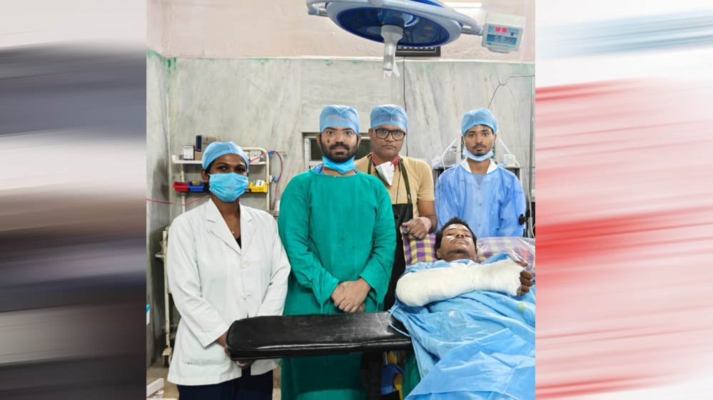 220 बिस्तरीय शासकीय अस्पताल मनेंद्रगढ़ की बड़ी उपलब्धि: जटिल त्वचा प्रत्यारोपण से युवक को मिला 