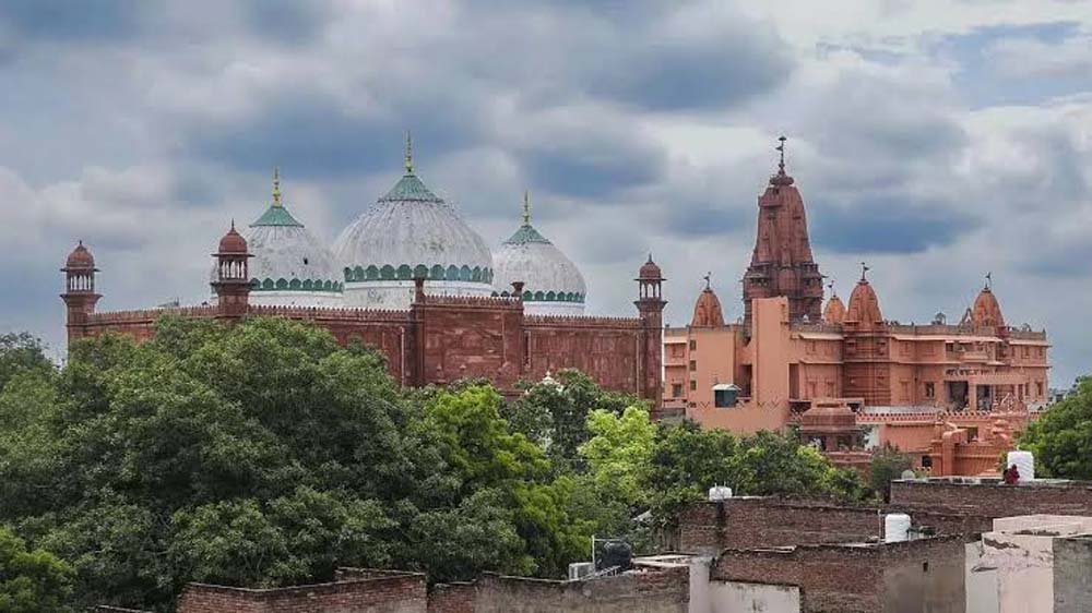 श्रीकृष्ण जन्मभूमि पर कारसेवा के ऐलान से मथुरा में अलर्ट, प्रशासन से बातचीत के बाद स्थगित