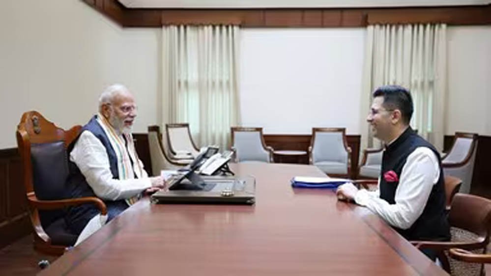 हमेशा याद रखूंगा यह मुलाकात': राघव चड्ढा ने पीएम नरेंद्र मोदी से की मुलाकात, दिया खास सरप्राइज
