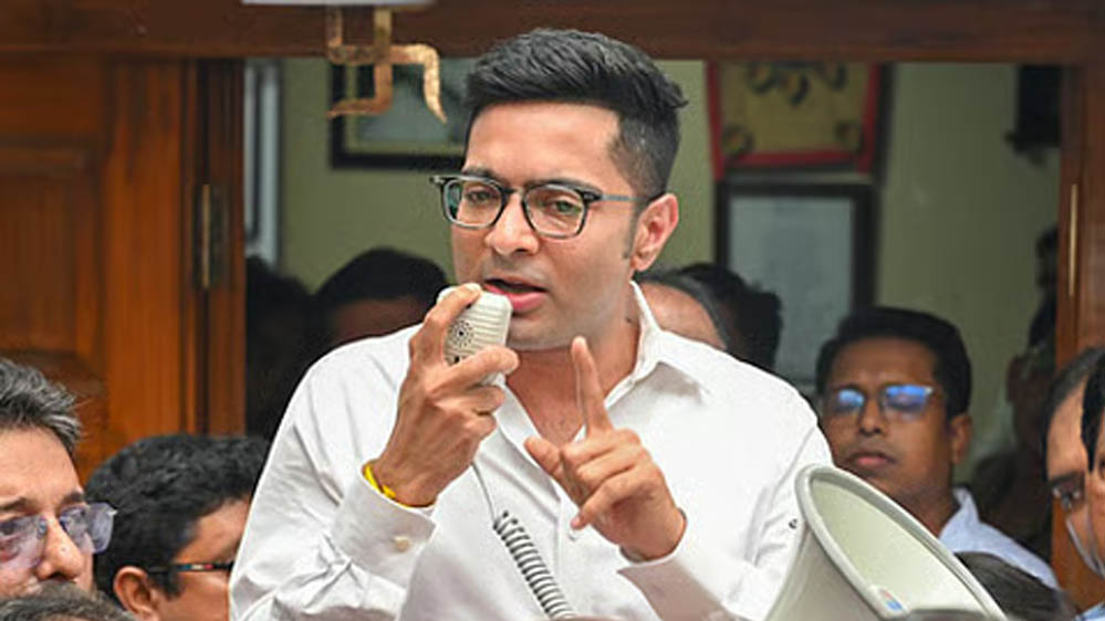 विदेश में इलाज की अनुमति को लेकर अभिषेक बनर्जी पहुंचे सुप्रीम कोर्ट, हाईकोर्ट के फैसले को चुनौत