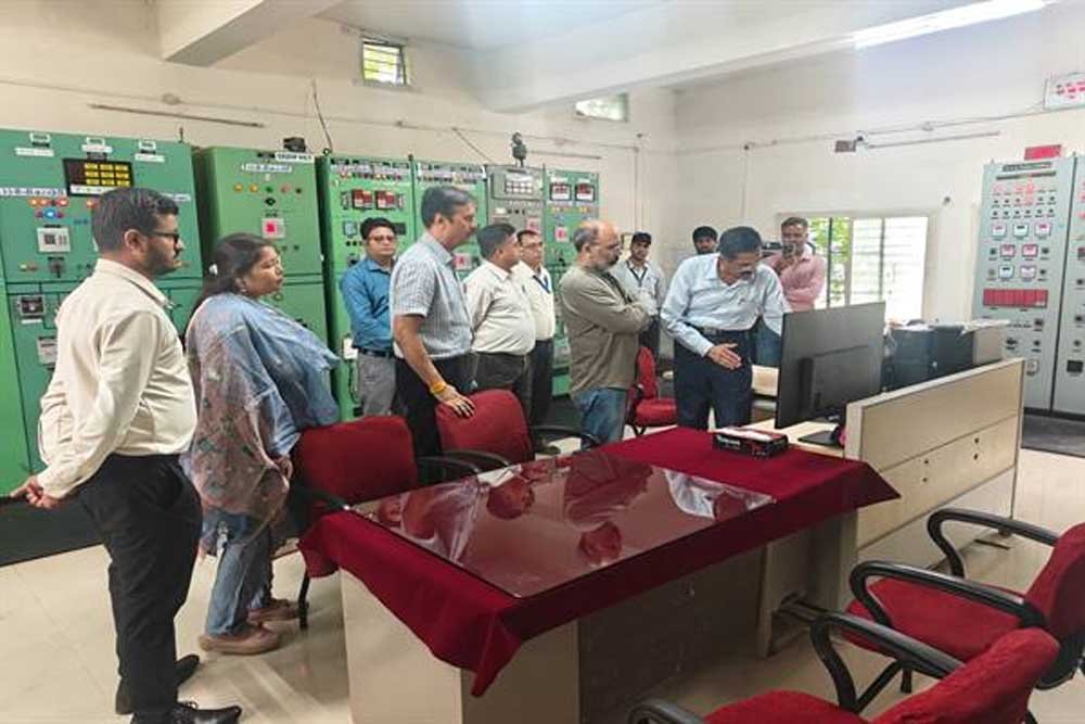 प्रमुख सचिव ऊर्जा मनीष सिंह ने सीहोर में संपर्क अभियान और उपकेंद्रों का किया निरीक्षण, उपभोक्ता