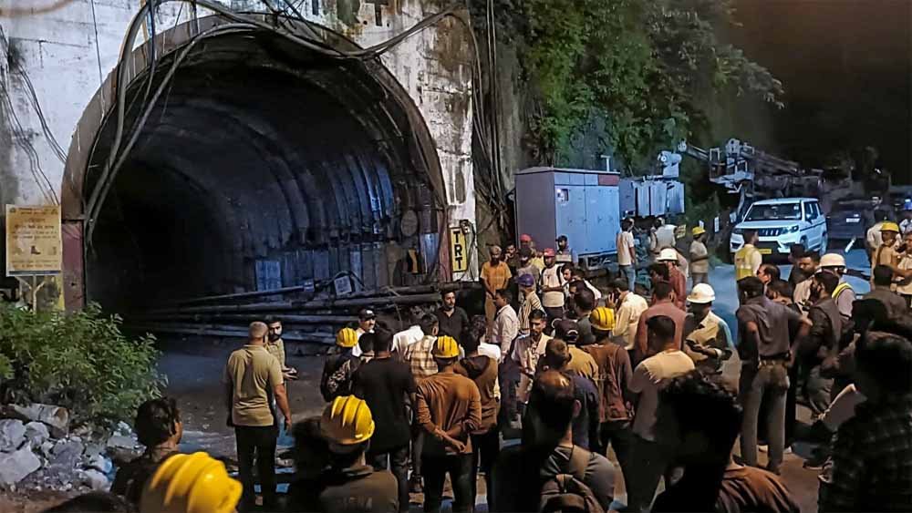 चमोली टनल हादसा: छत्तीसगढ़-झारखंड के 7 श्रमिकों की मौत, 6 की तलाश जारी
