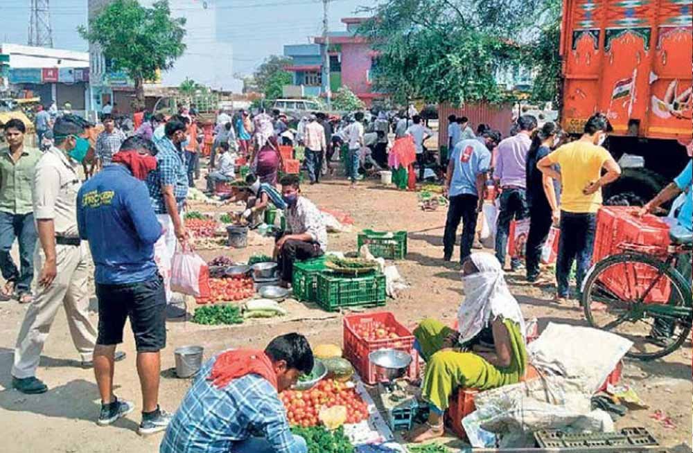 मंडी शुल्क जमा नहीं करने वाले सब्जी व्यापारियों पर शिकंजा, कई दुकानें सील