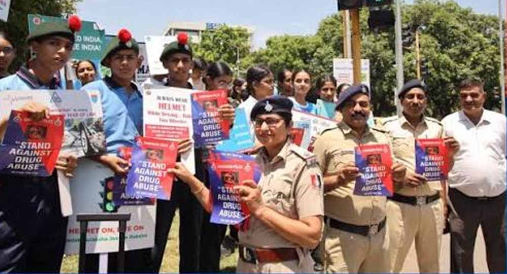 चंडीगढ़ में नशे पर पुलिस का शिकंजा, 7087239010 पर दें सूचना; तुरंत होगी कार्रवाई