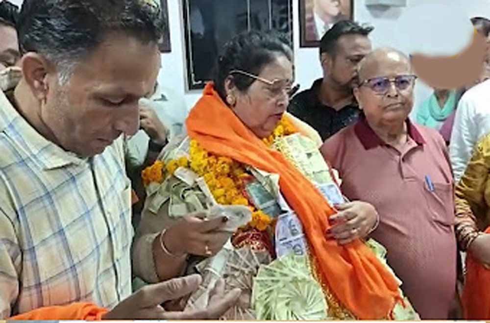 Hoshiarpur में इतिहास रचा गया, पहली महिला मेयर बनीं प्रवीण सैनी