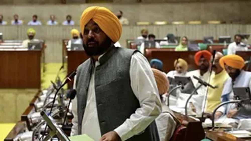 Punjab Assembly: एथेनॉल और E-20 पेट्रोल पर हुई जोरदार चर्चा, वित्त मंत्री चीमा ने पेश किया प्रस