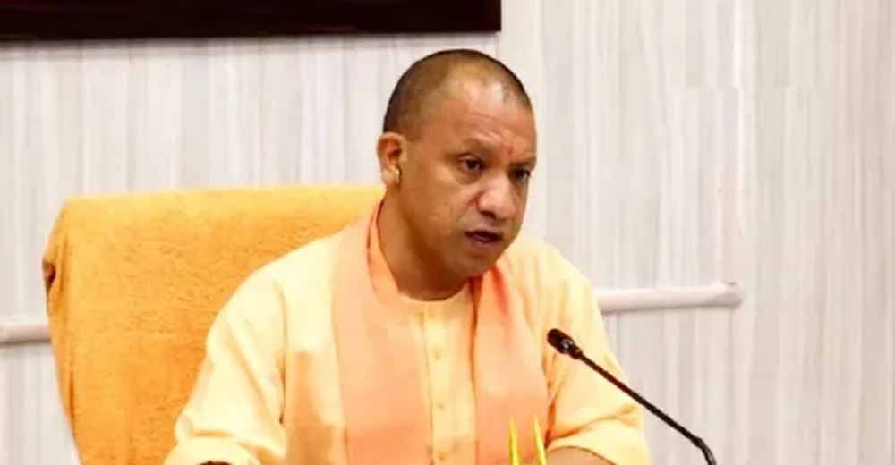 योगी के नेतृत्व में लखनऊ में तिरंगा यात्रा, युवाओं ने बुलंद किया राष्ट्रभक्ति का संदेश