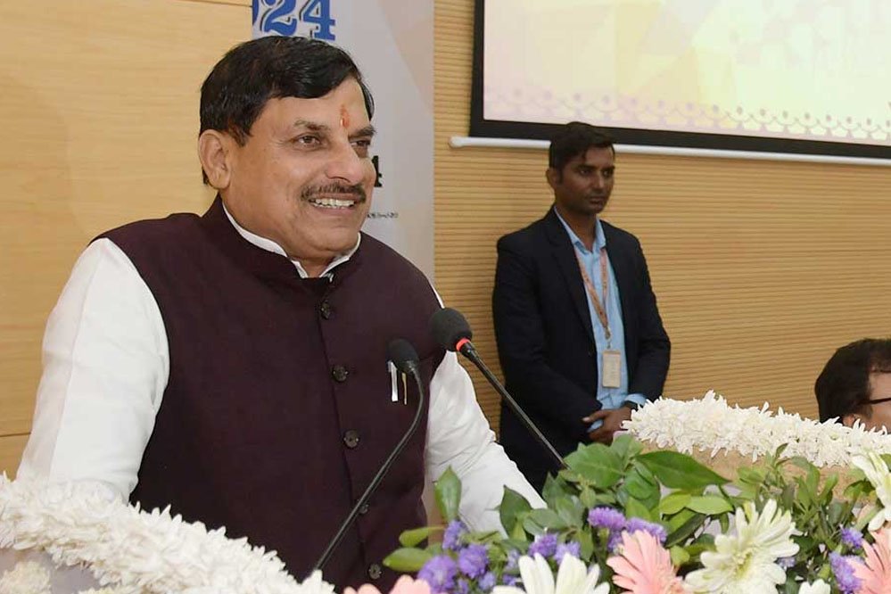 MP की 22 लाख बहनों को मिला रक्षाबंधन का तोहफा! CM मोहन यादव ने सिंगल क्लिक से ट्रांसफर किए ₹99 