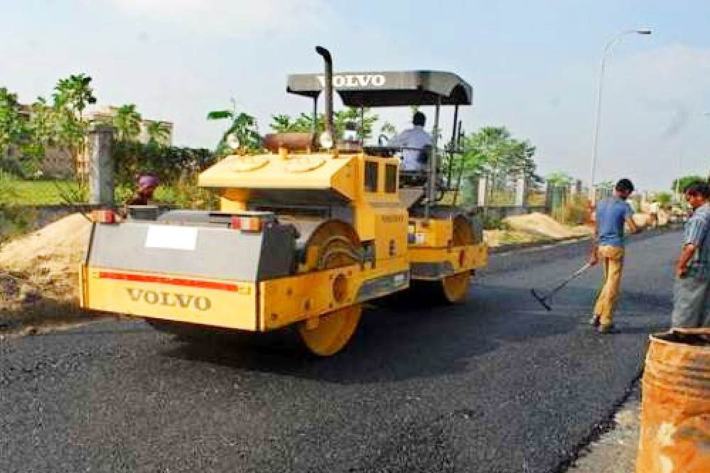 NH-45 पर मरम्मत कार्य जारी, छतौना के पास सड़क की हालत सुधरने लगी; आवाजाही पूरी तरह चालू
