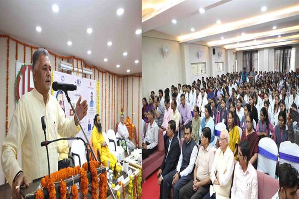स्वतंत्रता की अक्षुण्णता बनाए रखने की जिम्मेदारी युवा पीढ़ी पर : मंत्री परमार