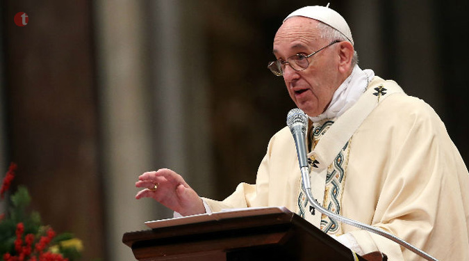 Christians should apologise to gays: Pope Francis