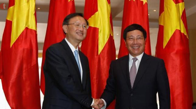 Top Chinese envoy in Vietnam as tension looms before court ruling