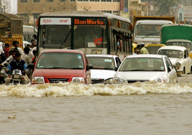 People fishing, rescued on boats as Bangalore roads turn into rivers –