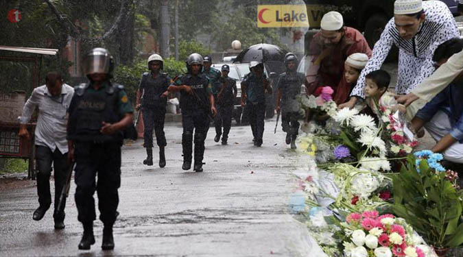 Source of arm used in Bangladesh café attack traced: Police