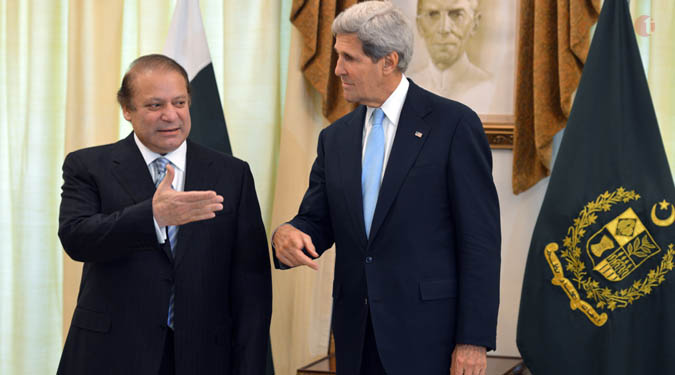 John Kerry to visit Pakistan to mend ties