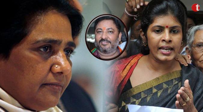 Dayashankar’s wife filled FIR against Mayawati