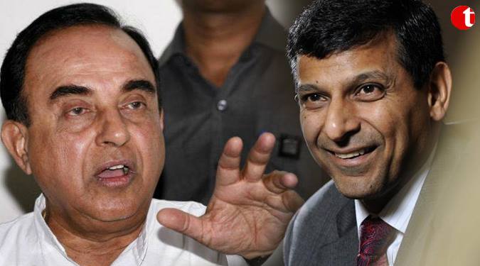 BJP MP Subramanian Swamy attacks RBI Governor