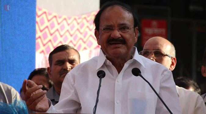 World looking to India for investment: Naidu