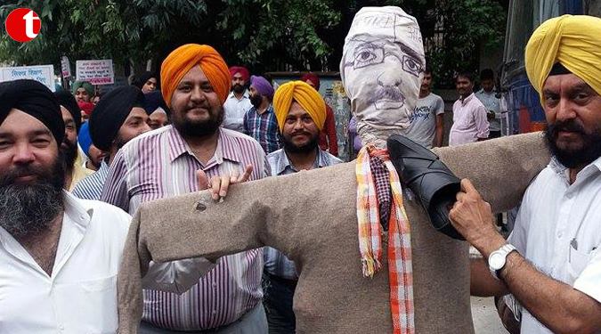 After Sucha Singh removal, AAP faced split in Punjab