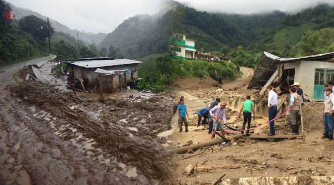 At least 38 people dead in Mexico in landslides