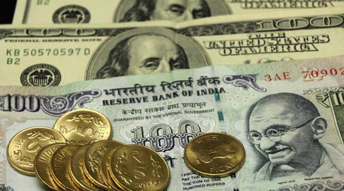 Rupee down 7 paise against dollar in early trade