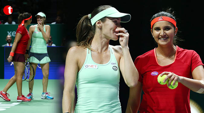 Sania-Hingis pair enters last four of WTA Finals