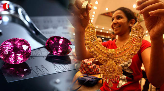 Gems, jewellery exports up 11 percent in Apr-Aug Financial Year 017