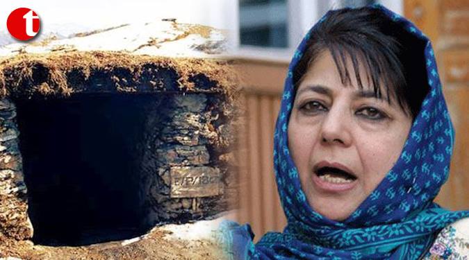 J&K CM Mufti for construction of bunkers for border residents