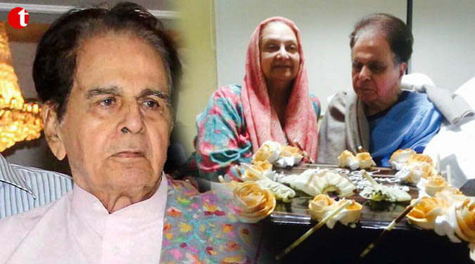 Dilip Kumar thanks fans for wishes, cuts cake in hospital