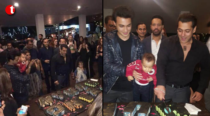 Salman celebrates 51st birthday with friends, family