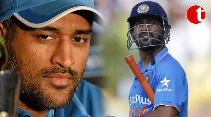 MS Dhoni steps down as India’s limited overs captain