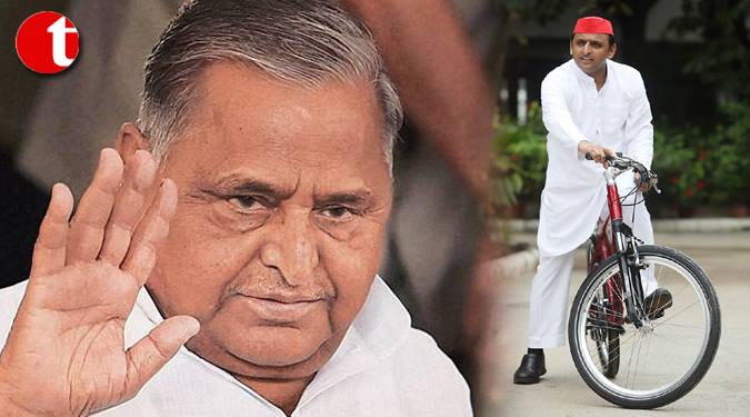 Everything is alright, Akhilesh have my blessings: Mulayam