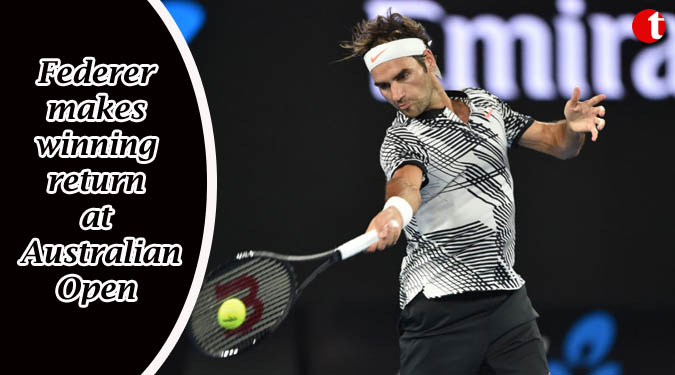 Federer makes winning return at Australian Open