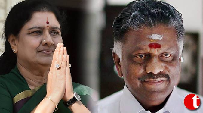 SC reject plea for ‘Urgent hearing’ of Sasikala’s swearing-in