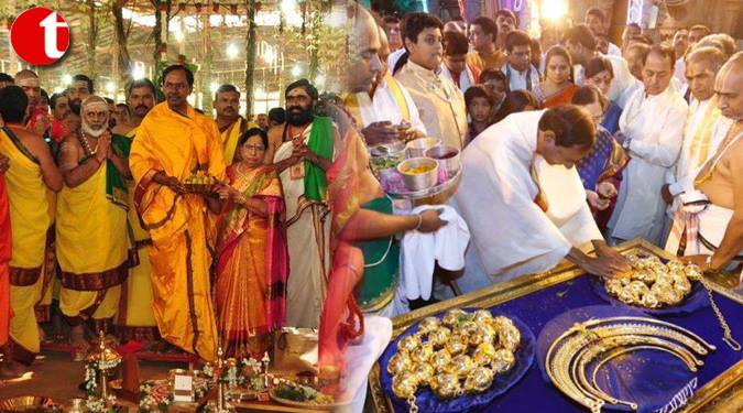 KCR's thanksgiving: Gold worth Rs 5.6 cr for gods