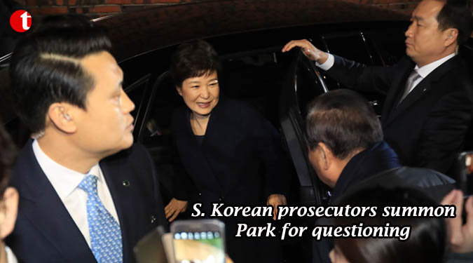 S. Korean prosecutors summon Park for questioning