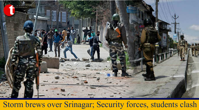 Storm brews over Srinagar: Security forces, students clash