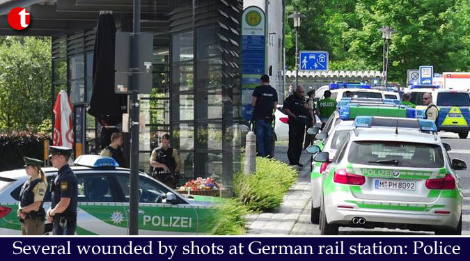 Several wounded by shots at German rail station: Police